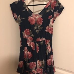ABERCROMBIE FLORAL ROMPER